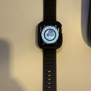 Apple Watch Series 6 (GPS + Cellular)